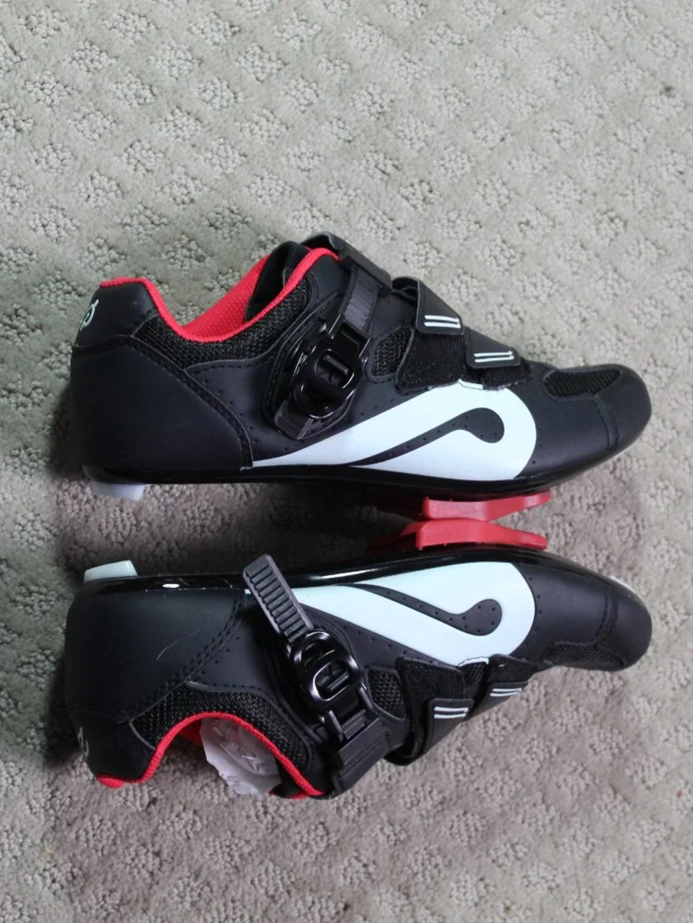 PELOTON Cycling Shoes. EU Size 39 US Size 8.5